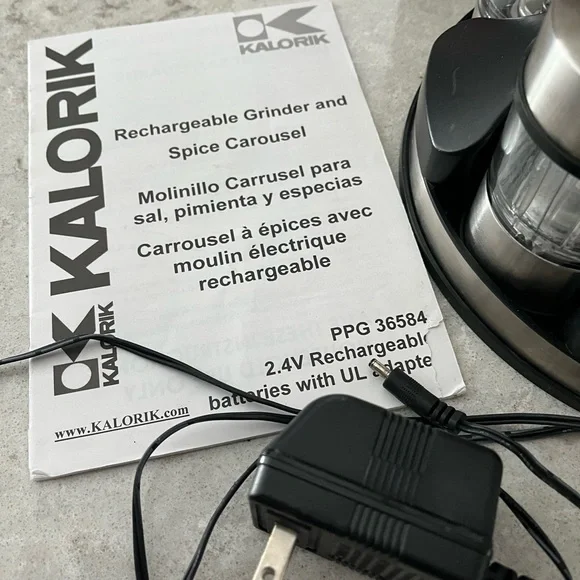 Kalorik rechargeable grinder and spice carousel, like new - Picture 5 of 8
